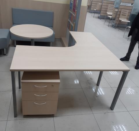 Меблі комерційного призначення